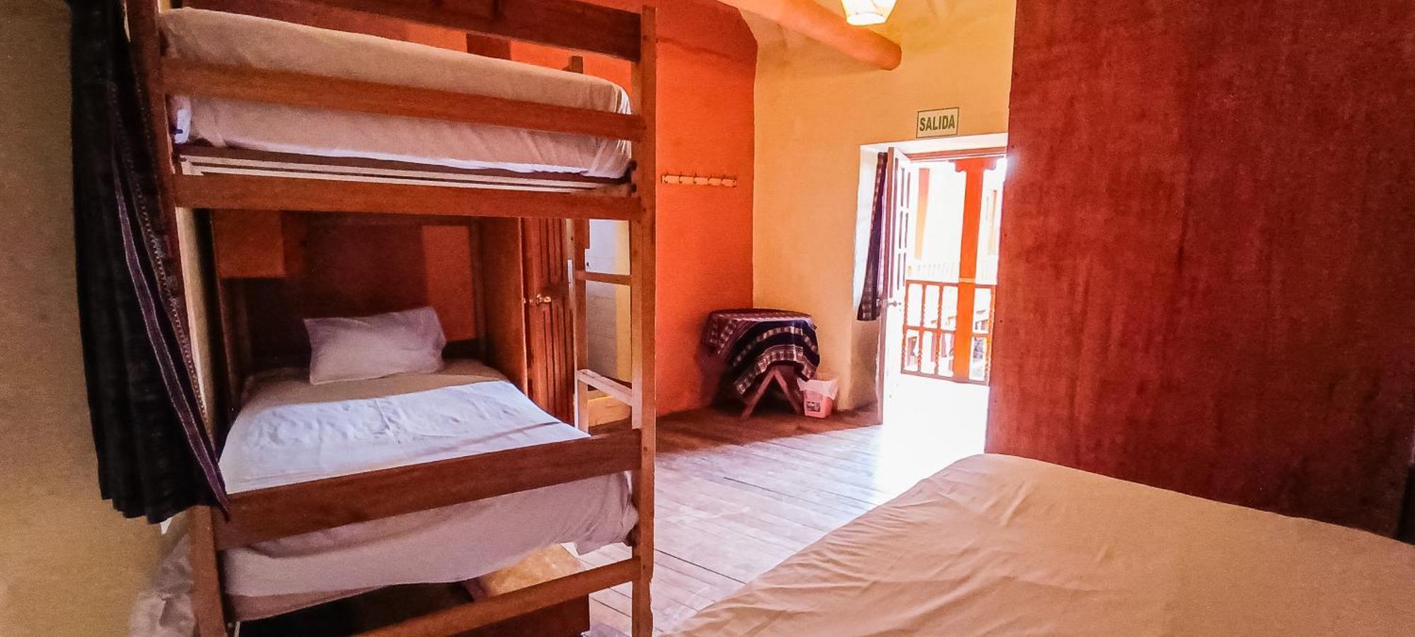 Loki Cusco Hostel Bagian luar foto